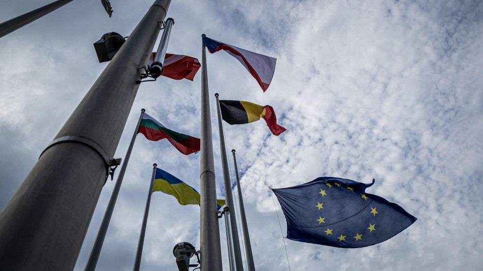 Ok finale dell'Ue alle procedure per deficit, c'&egrave; anche Roma
