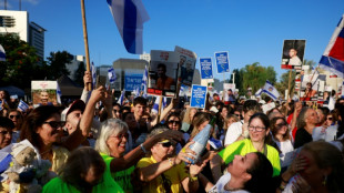 &Uacute;ltimos 20 ref&eacute;ns vivos voltam para Israel