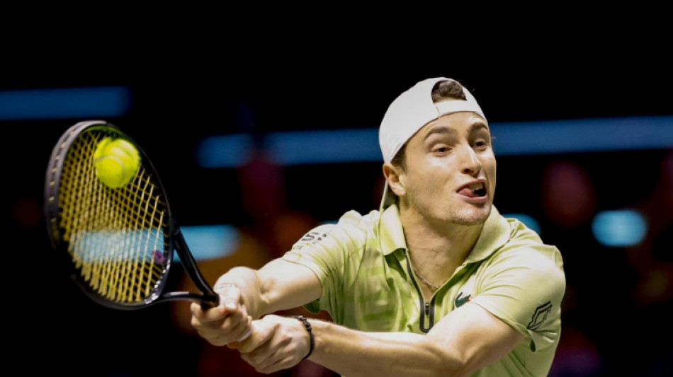 Medvedev perde para Humbert e &eacute; eliminado na 1&ordf; rodada do ATP 500 de Roterd&atilde;