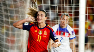 Alexia brilla en goleada 4-0 a Inglaterra y deja a Espa&ntilde;a a un paso del Mundial 2027