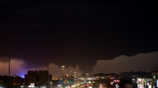 Großfeuer nach Angriff auf Öl-Anlage nahe Formel-1-Strecke in Saudi-Arabien