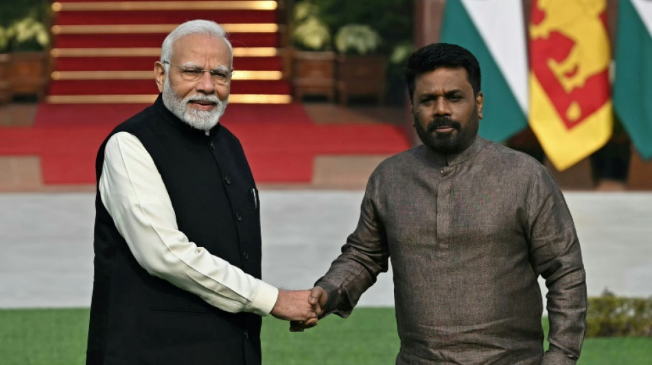 Le pr&eacute;sident sri-lankais en Inde pour sa premi&egrave;re visite &agrave; l'&eacute;tranger