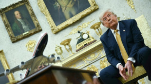 Trump critica seus próprios seguidores por caso Epstein