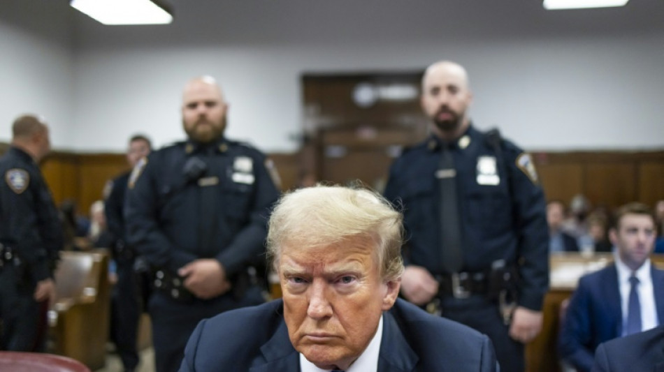 Juez sentenciar&aacute; a Trump antes de su investidura por caso de pagos a exactriz porno