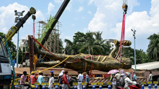 Retirada de una estatua gigante de Messi en Calcuta por motivos de seguridad