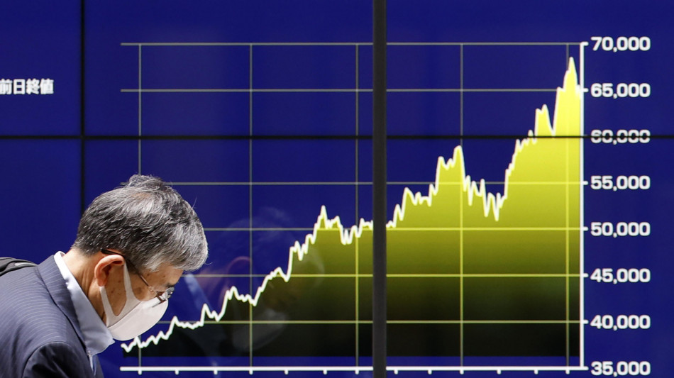 Borsa: Tokyo, apertura in rialzo (+1,30%)