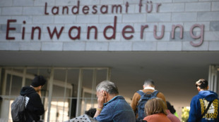Bundesamt f&uuml;r Migration und Fl&uuml;chtlinge beschleunigt Pr&uuml;fung von Asylantr&auml;gen