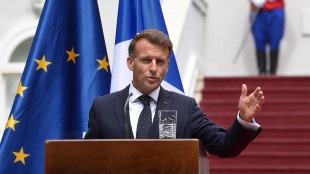 Macron, 'bene se negoziati tra Kiev e Mosca, l'Ue stia al tavolo'
