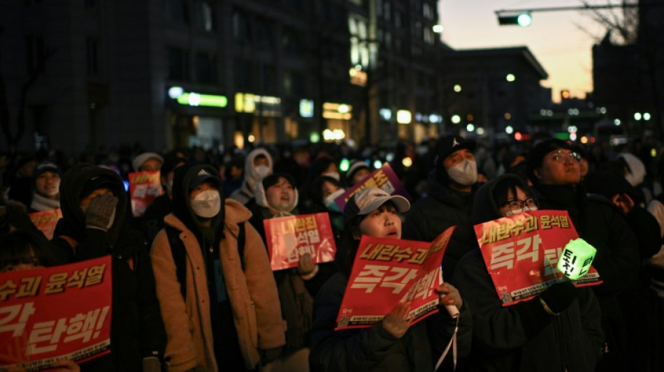 "Into the New World": la chanson de K-pop devenue l'hymne des manifestations en Cor&eacute;e du Sud