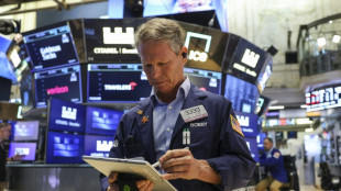 March&eacute;s: Wall Street recule et les taux grimpent apr&egrave;s un rapport sur l'emploi am&eacute;ricain meilleur qu'attendu