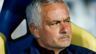 Mourinho &eacute; nomeado t&eacute;cnico do Real Madrid com contrato at&eacute; junho de 2029