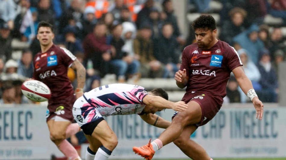 Jalibert kicks Bordeaux-Begles past Stade Francais
