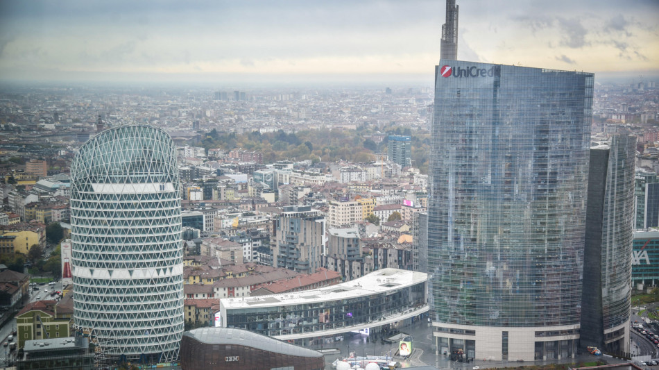 Unicredit si consolida in Commerzbank, con ops al 37,68% in azioni