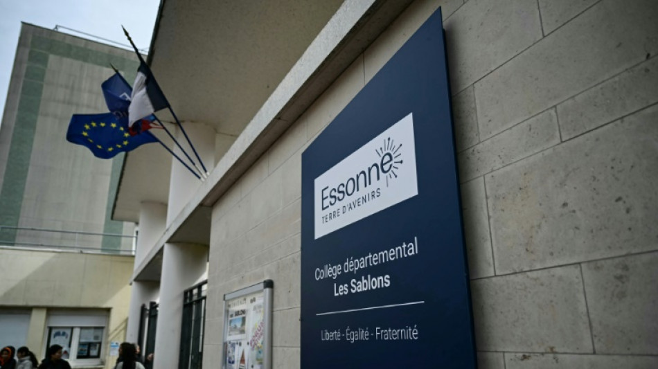 L'adolescent pass&eacute; &agrave; tabac &agrave; Viry-Ch&acirc;tillon est d&eacute;c&eacute;d&eacute;