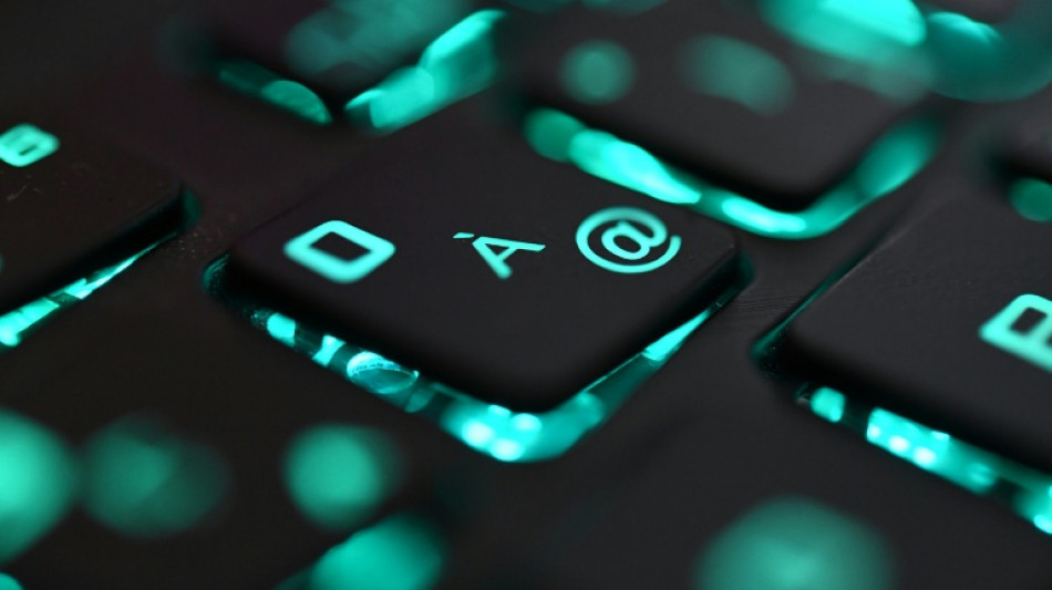 Anlagebetrug &uuml;ber Callcenter in Millionenh&ouml;he: Lange Haftstrafe f&uuml;r Mann in Bayern