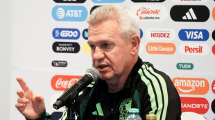 Aguirre busca su primera victoria ante Sud&aacute;frica con un M&eacute;xico "en su mejor momento"