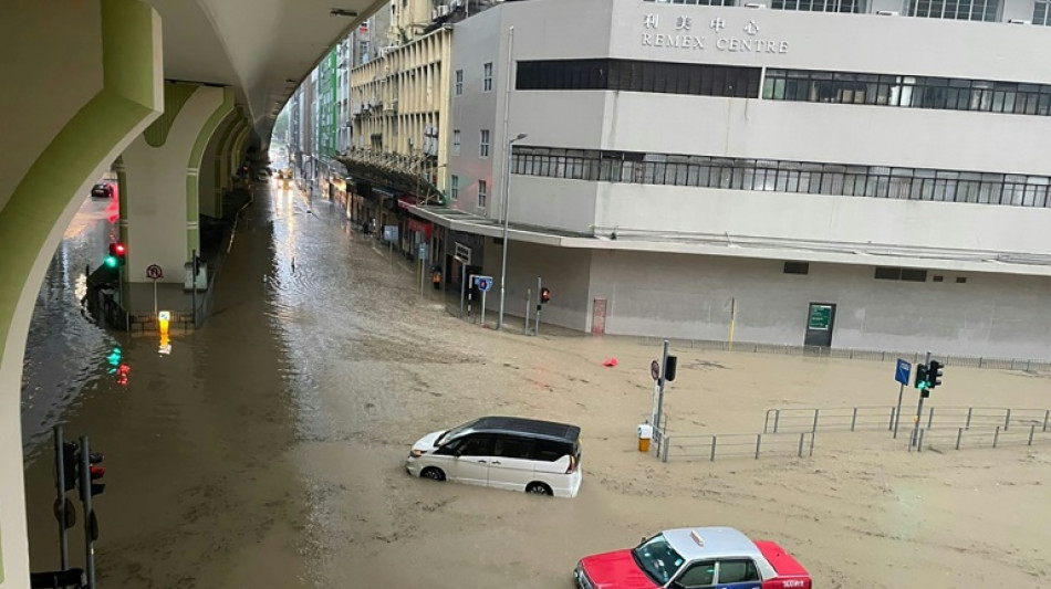 Hong Kong touchée par des pluies historiques