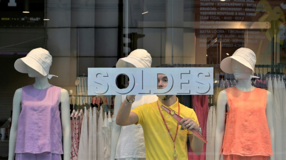 "Pas de bonne surprise" pour les soldes, moins r&eacute;ussies qu'en 2021