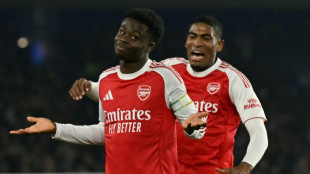 Arsenal vence na visita ao Brighton (1-0) e aumenta vantagem sobre City, que empata com Forest