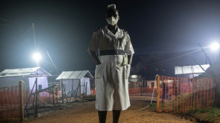 Ebola en Ouganda: extension du confinement dans deux districts