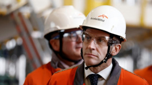 A Dunkerque, ArcelorMittal acte un four &eacute;lectrique, Macron appelle &agrave; poursuivre l&rsquo;investissement