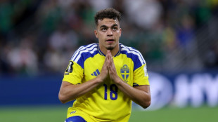 Sweden demolish Tunisia 5-1 to seize control of World Cup group