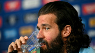 Alisson considera positivo Sele&ccedil;&atilde;o gerar d&uacute;vidas antes da Copa