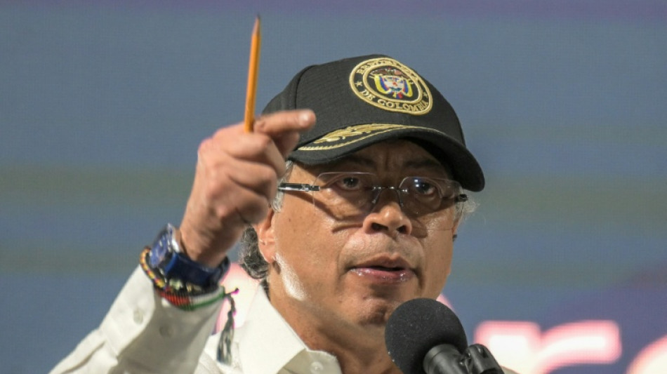 Colombia spy chief says working 'hand in hand' with CIA despite row