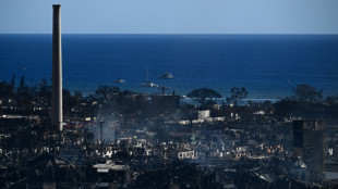 Dans une ville hawa&iuml;enne carbonis&eacute;e, les cendres et le chagrin