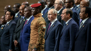 Apesar da Ucrânia, Rússia ainda tem vários apoiadores
