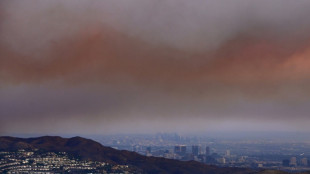 Br&auml;nde in Los Angeles: Beh&ouml;rden warnen Einwohner vor Verlassen ihrer Wohnungen