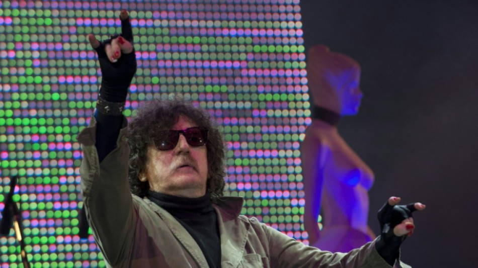 El m&uacute;sico argentino Charly Garc&iacute;a es sometido con &eacute;xito a una cirug&iacute;a de ri&ntilde;&oacute;n