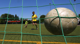 Gericht: Kein Schmerzensgeld f&uuml;r verletzten Hobbyfu&szlig;baller nach "starkem Schuss"