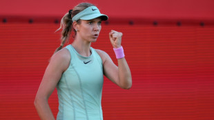 Boulter stuns Rybakina to reach Queen's Club semi-finals