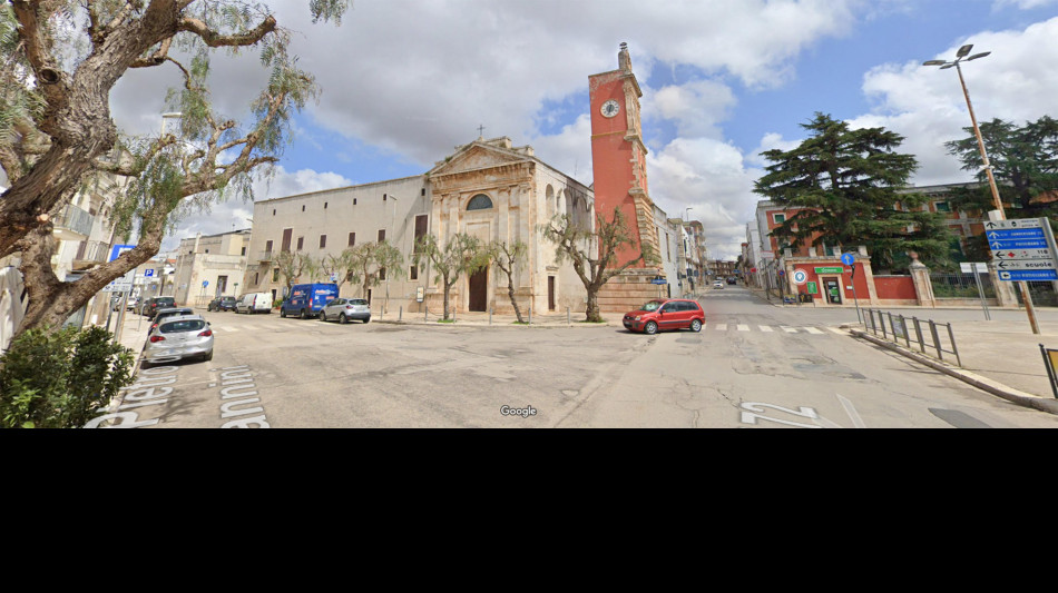 Gip, prete al cellulare poco prima di travolgere ragazza