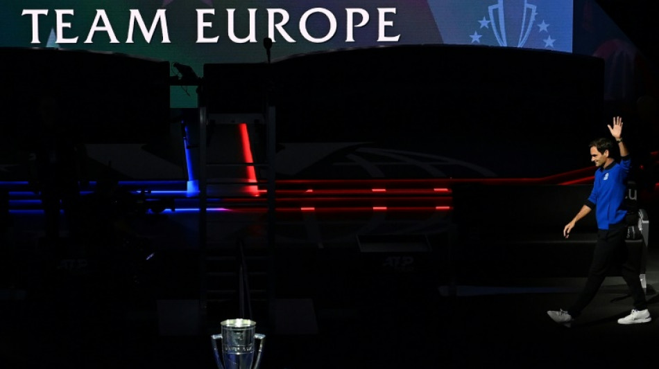 &Uacute;ltimo partido para Federer, el crep&uacute;sculo de un &iacute;dolo del tenis