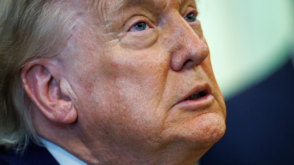 Trump, 'attaccheremo l'Iran in maniera molto forte anche oggi'