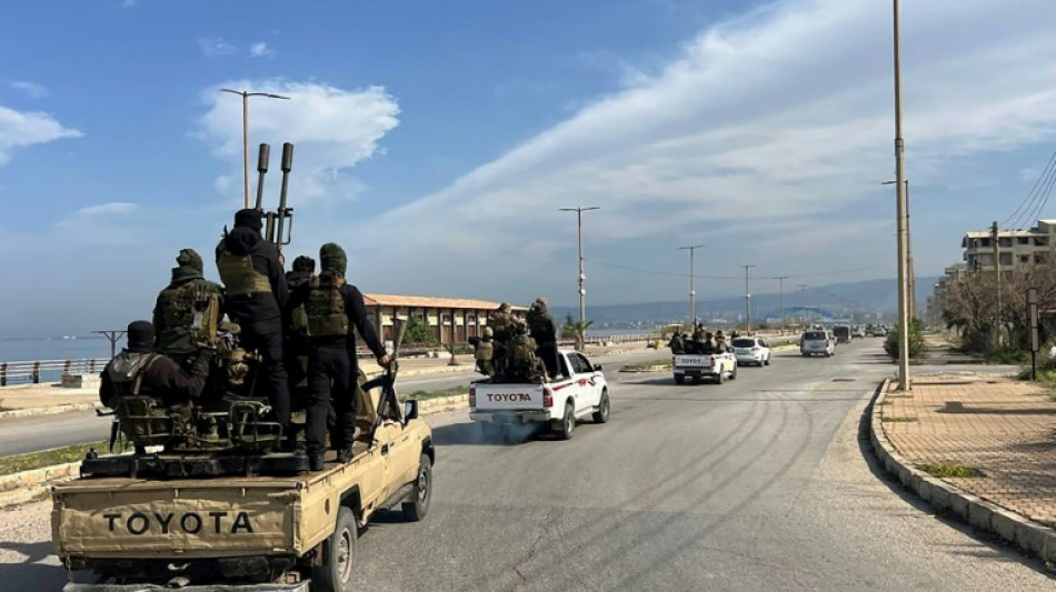 Autoridades s&iacute;rias anunciam fim da violenta opera&ccedil;&atilde;o militar no oeste do pa&iacute;s