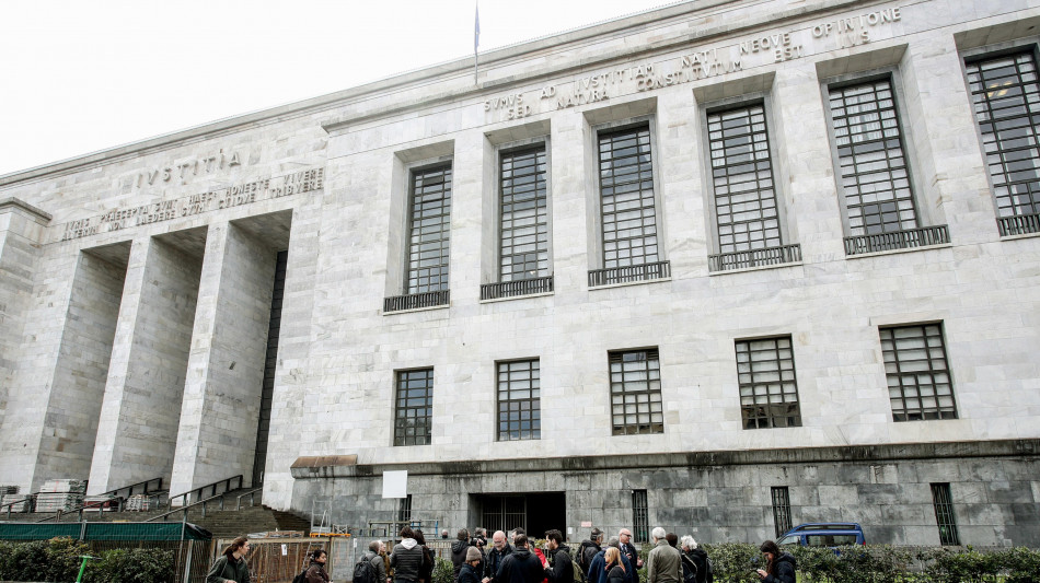 Atti alla Procura di Milano, se la richiesta di grazia di Minetti &egrave; infondata