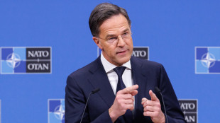 Rutte, 'se non c'&egrave; accordo continuare con armi e sanzioni'