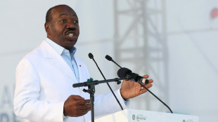 Pr&eacute;sidentielle au Gabon : couvre-feu apr&egrave;s que le principal opposant a cri&eacute; &agrave; la fraude  
