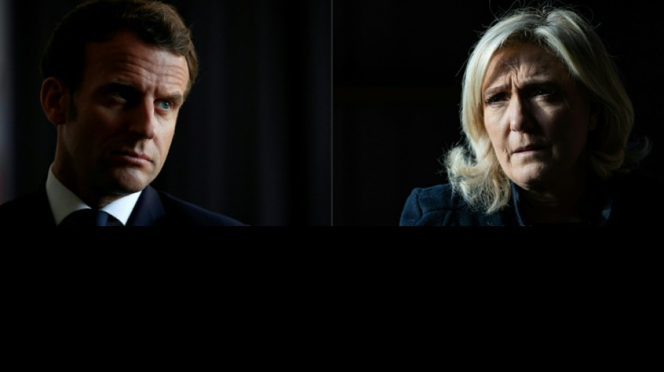 Pr&eacute;sidentielle: Macron et Le Pen s'affrontent par m&eacute;dias interpos&eacute;s