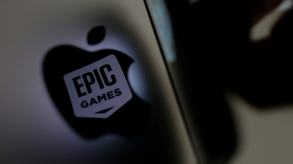 Apple autorise les syst&egrave;mes de paiements alternatifs, mais pr&eacute;l&egrave;ve 27%