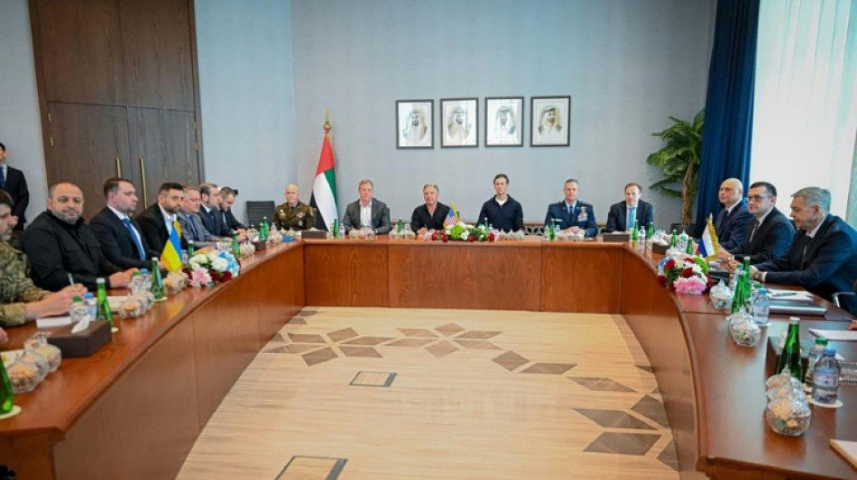 Selenskyj dr&auml;ngt nach Ukraine-Gespr&auml;chen in Abu Dhabi auf "schnellere Ergebnisse"