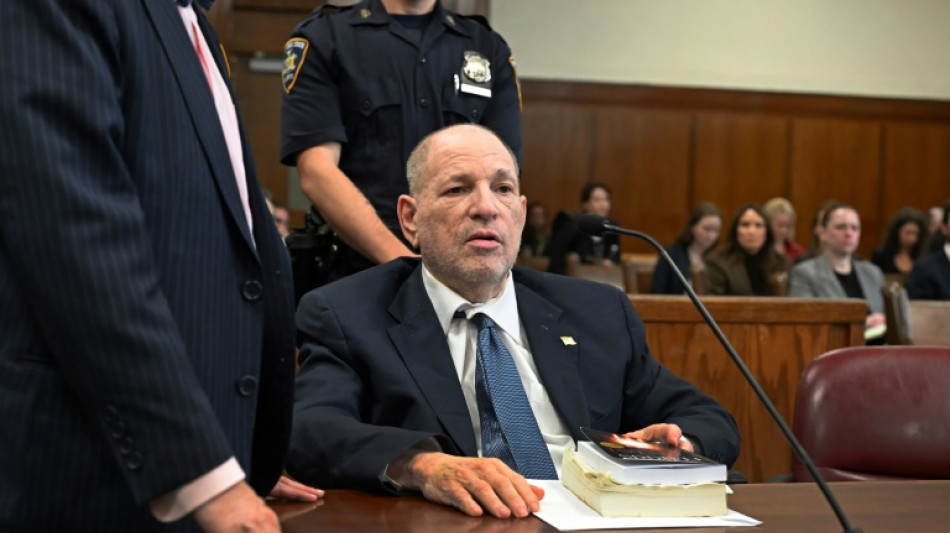 Pas de proc&egrave;s pour Harvey Weinstein &agrave; New York avant 2025