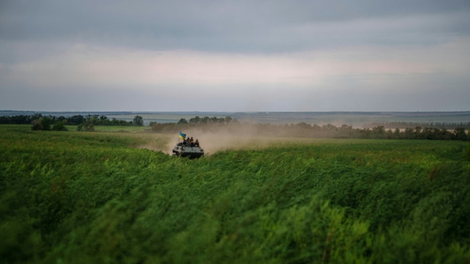 L'Ukraine annonce une perc&eacute;e militaire, Blinken en visite avec une nouvelle aide