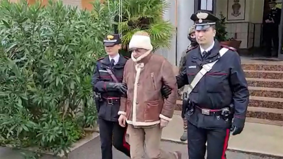Chaussures de luxe et Viagra chez le mafieux le plus recherch&eacute; d'Italie