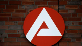Lage am Arbeitsmarkt weiter schwierig - Arbeitslosigkeit erneut leicht gestiegen
