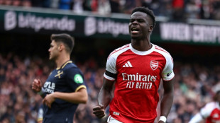 Arsenal e Tottenham vencem e colocam pressão sobre Liverpool