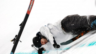 Milano Cortina: brutta caduta dal trampolino Big Air, atleta via in barella